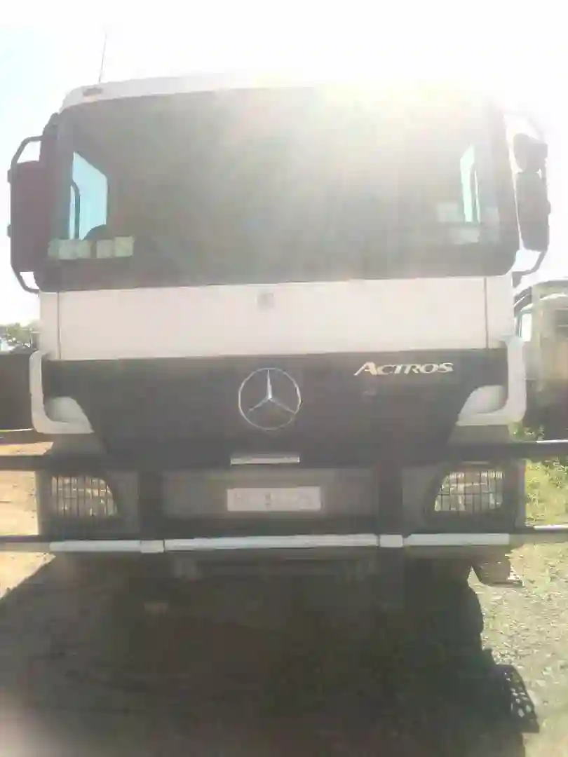 8 tonne trucks for hire