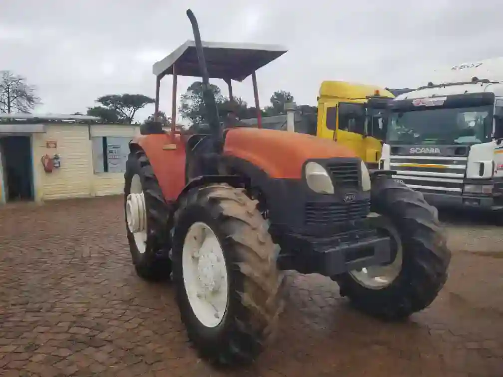 BRAND NEW AND USED TRACTORS FOR SALE ZIMBABWE