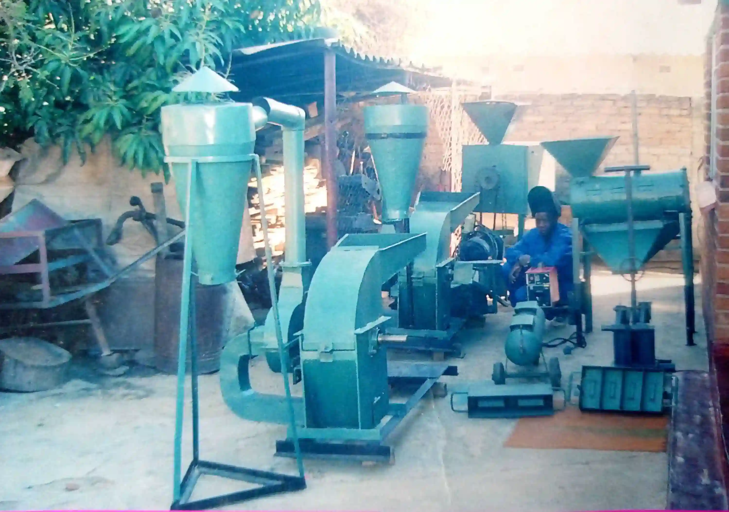 grinding mills