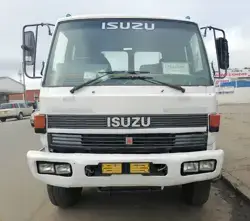Isuzu 8 Tonne Truck