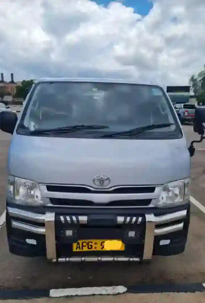 Toyota Hiace(Baby Quantum)