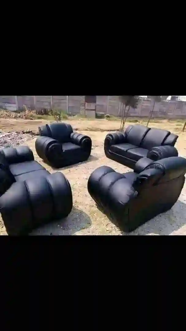 UPHOLSTERY WORKSHOP FOR COUCHES SOFAS VEHICLE SEATS HARARE