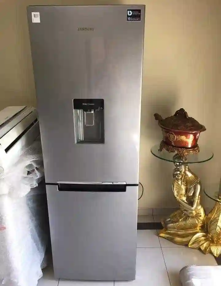 Upright fridge deals