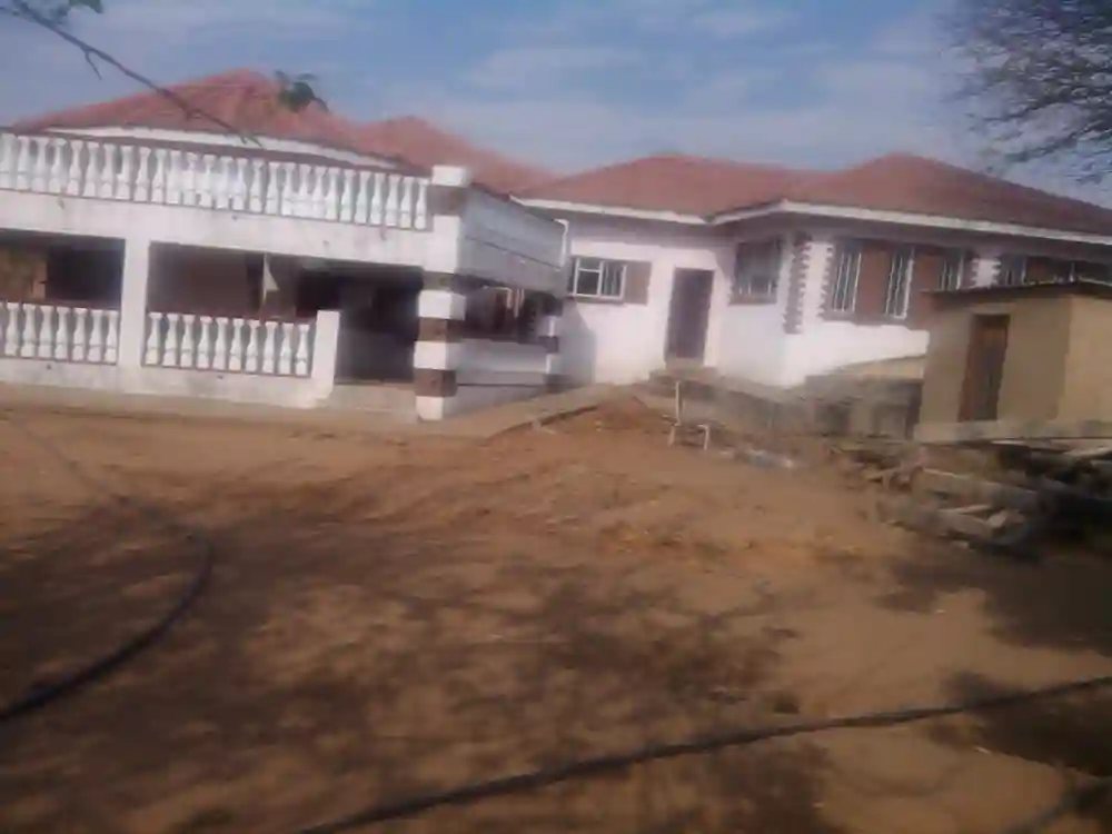 WE BUILD HOMES IN ZIMBABWE