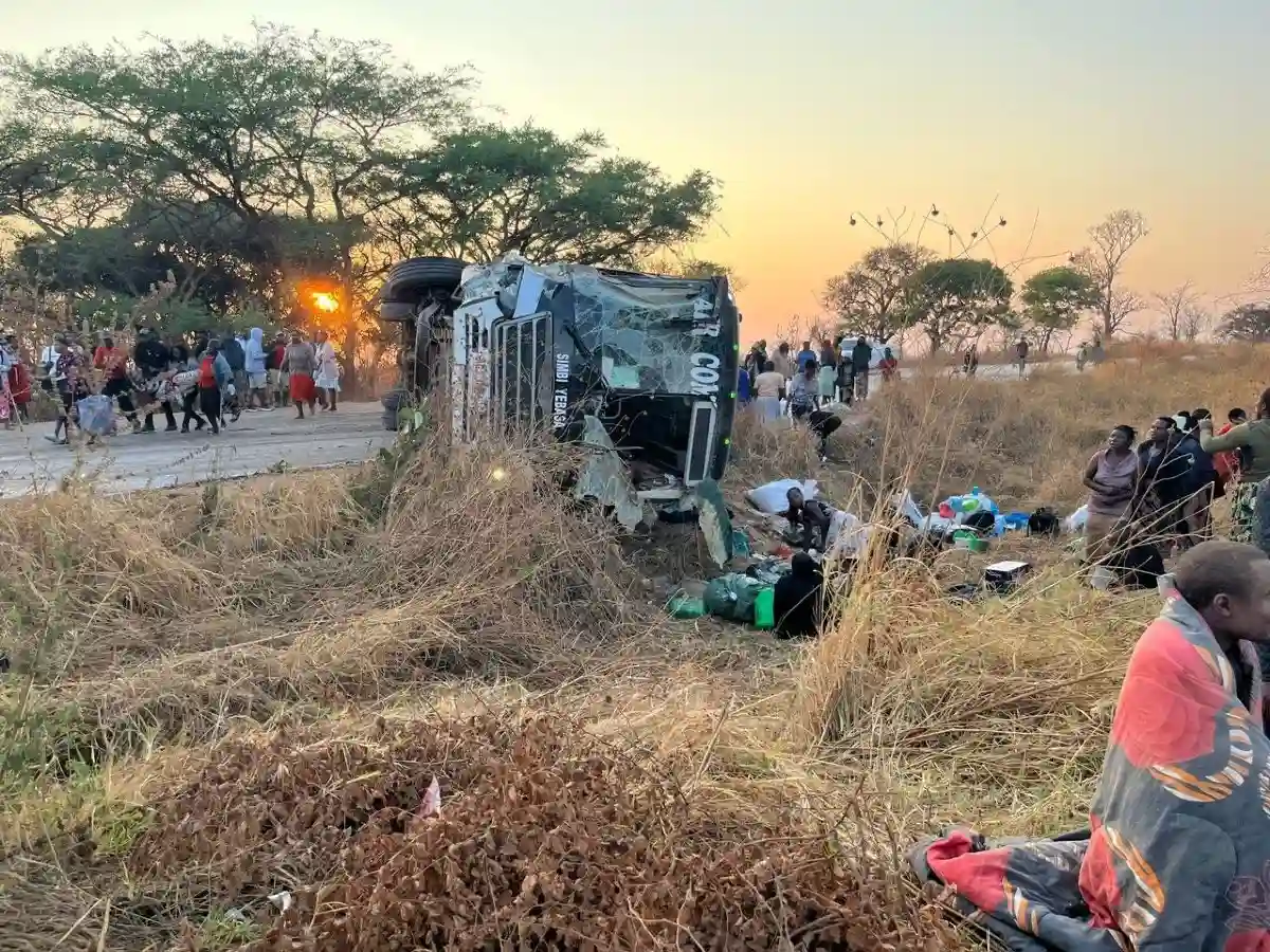 15 Injured In Bolt Cutter Bus Accident In Karoi - ZRP