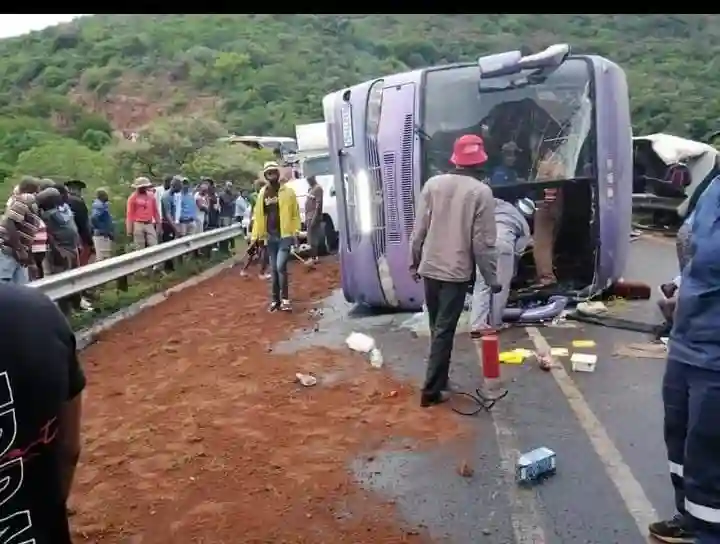 23 Injured As Zimbabwe Bound Impala Bus Overturns Near Louis Trichardt