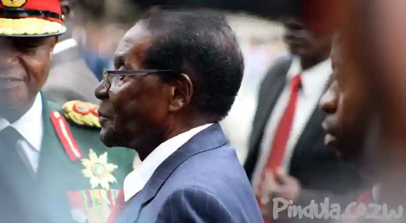 Audios: Mugabe defends corrupt Zanu PF "big fish", says there are no opposition parties in Zim