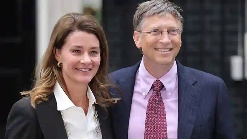 Bill Gates Gives Over A Billion To Melinda As They Divorce