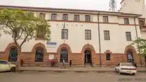 Bulawayo Closes Main Post Office Gardens Following The Collapse Of The Veranda Roof