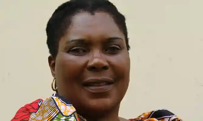 Chimene blasts Indians, threatens to close shops