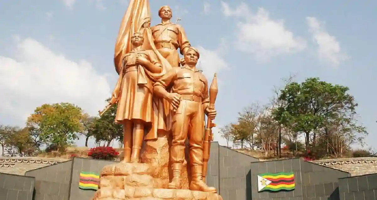 Crisis In Zimbabwe Coalition Pays Tribute To Liberation Struggle Heroes (FT)