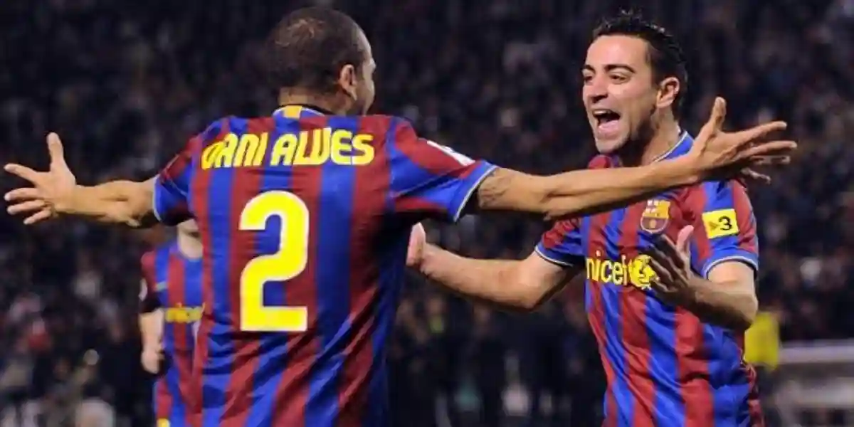 Dani Alves To Meet Barcelona Chiefs Over Possible Return In January