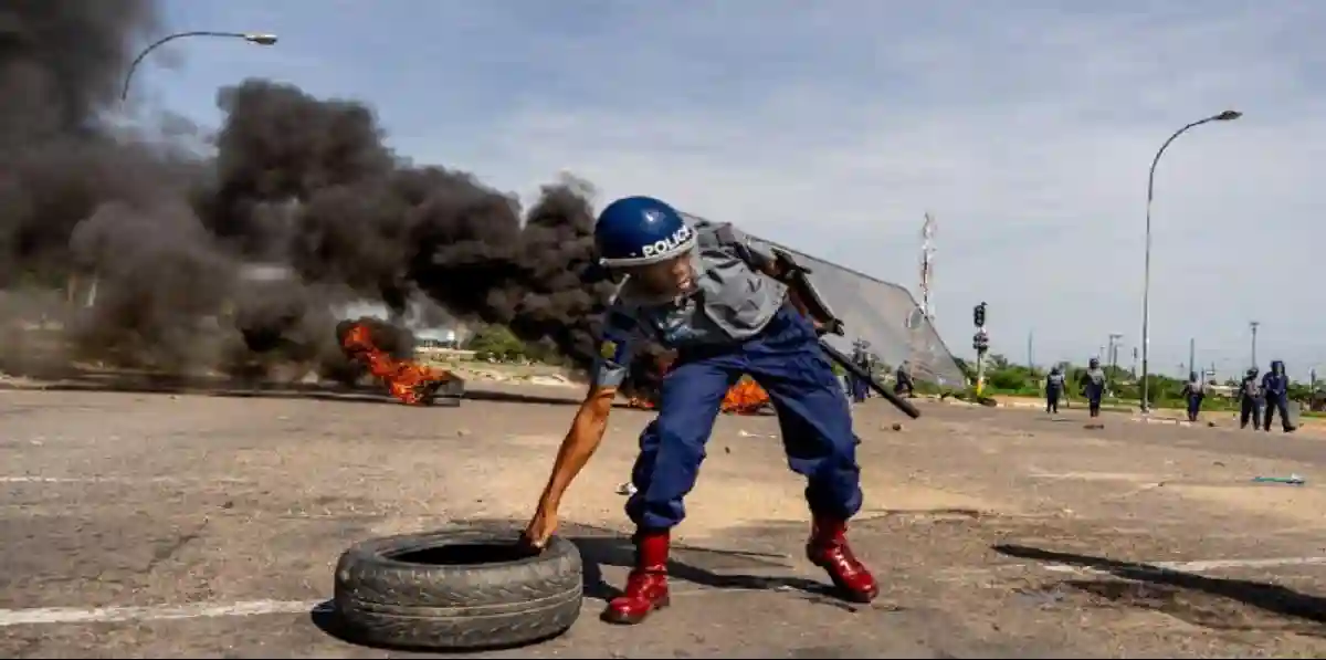 Economic And Market Analysts Warn Of Impending Civil Unrest In Zimbabwe