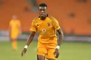 “Flawed And Misleading”: Kaizer Chiefs Dismiss Reports Of Possible Ban Over Teenage Hadebe