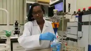 Forbes Features Zimbabwe's Chemist Emmie Chiyindiko's Green Chemistry Initiative
