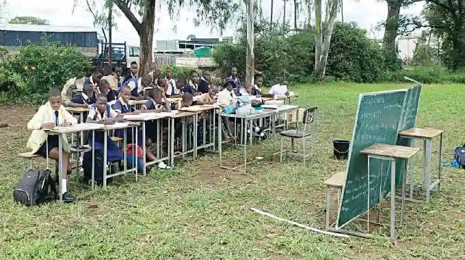 "Forgotten" Globe And Phoenix Primary Learners Attend Lessons In The Open