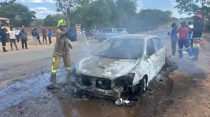 Gwanda Fire Brigade Uses Small Dish To Battle Blaze On Burning Vehicle