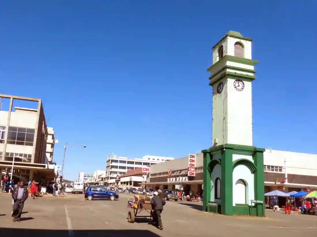 Gweru Hikes Parking Fees Pegs Them Against The USD