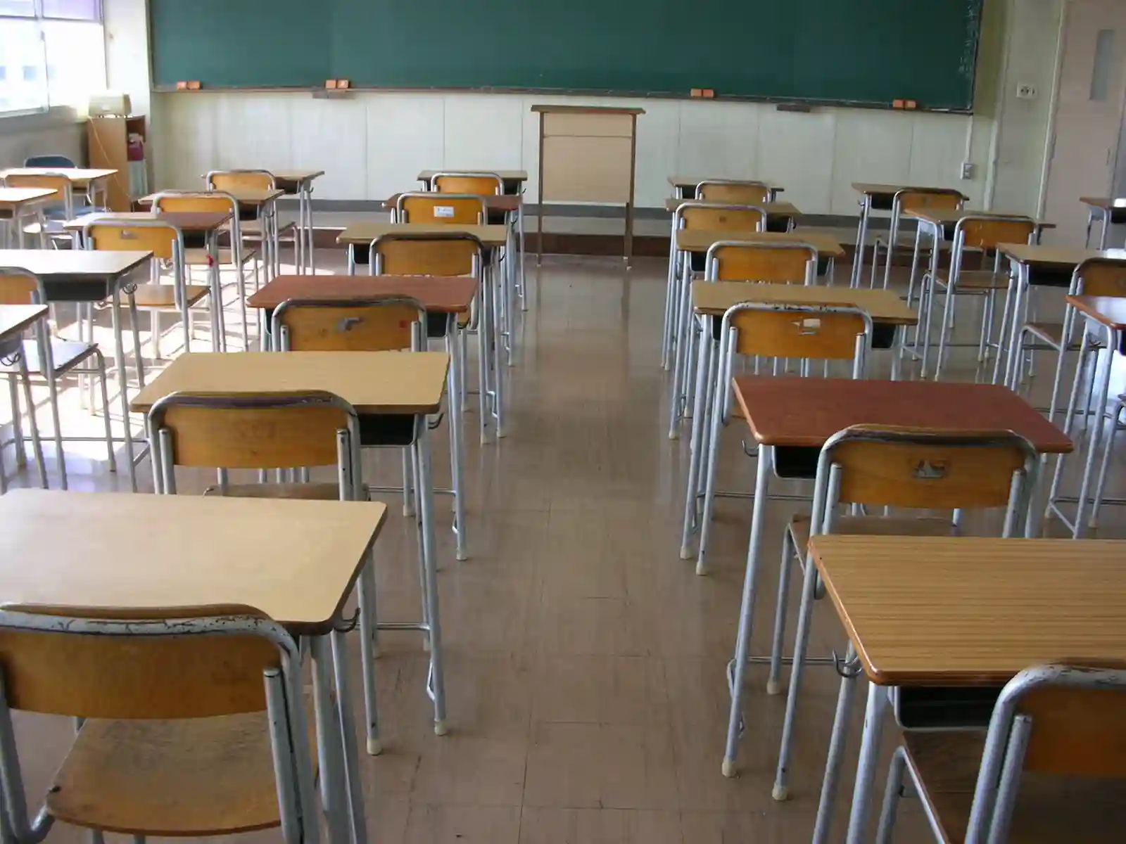 Hwange Teacher Faces Arrest For Biting 23 Grade 7 Students As Punishment