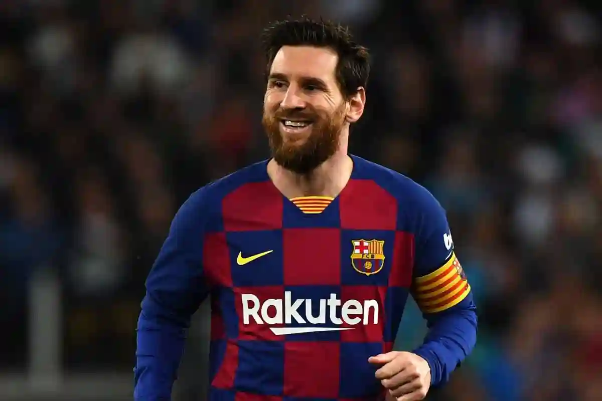 Lionel Messi, Barca Players Take 70% Pay Cut