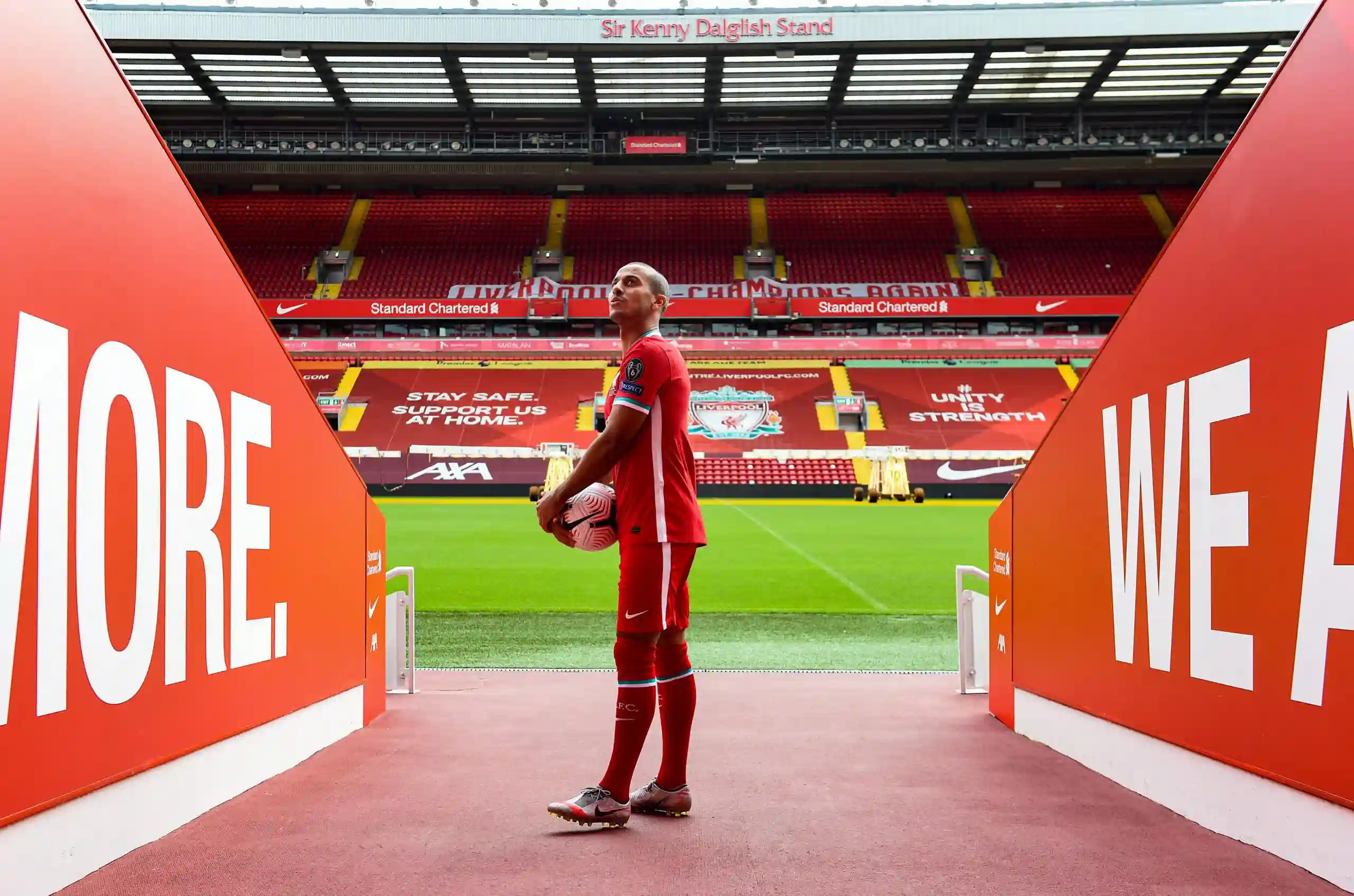 Liverpool FC Complete Signing Of Thiago Alcantara