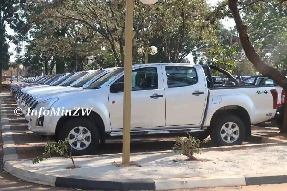 Mnangagwa Hands Over 90 Vehicles To Chiefs