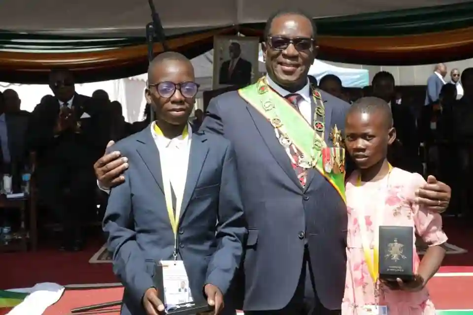 Mnangagwa Presents Silver Cross Medals To Siblings Who Rescued Grandmother From Crocodile