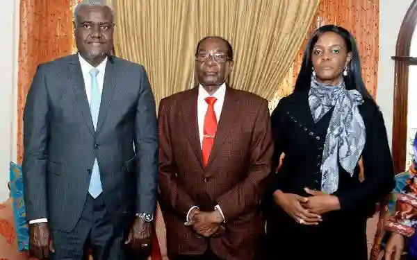 Mugabe And Grace Meet Visiting AU Commission Chairman As AU Endorses ED Government