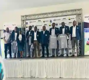 Ngezi Platinum Stars Unveil Mwaruwari, Nengomasha