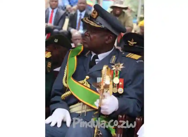 Perence Shiri Hands Over Air Force of Zimbabwe Reigns To Elson Moyo