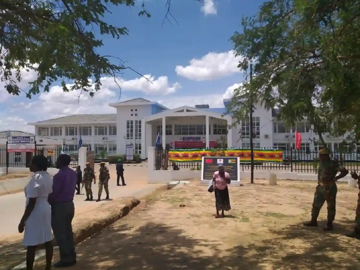 PICTURES: President Mnangagwa Opens Mahusekwa Hospital
