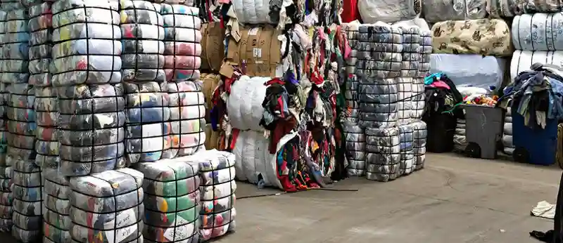 Police Confiscate 304 Bales Of Clothes In Rusape