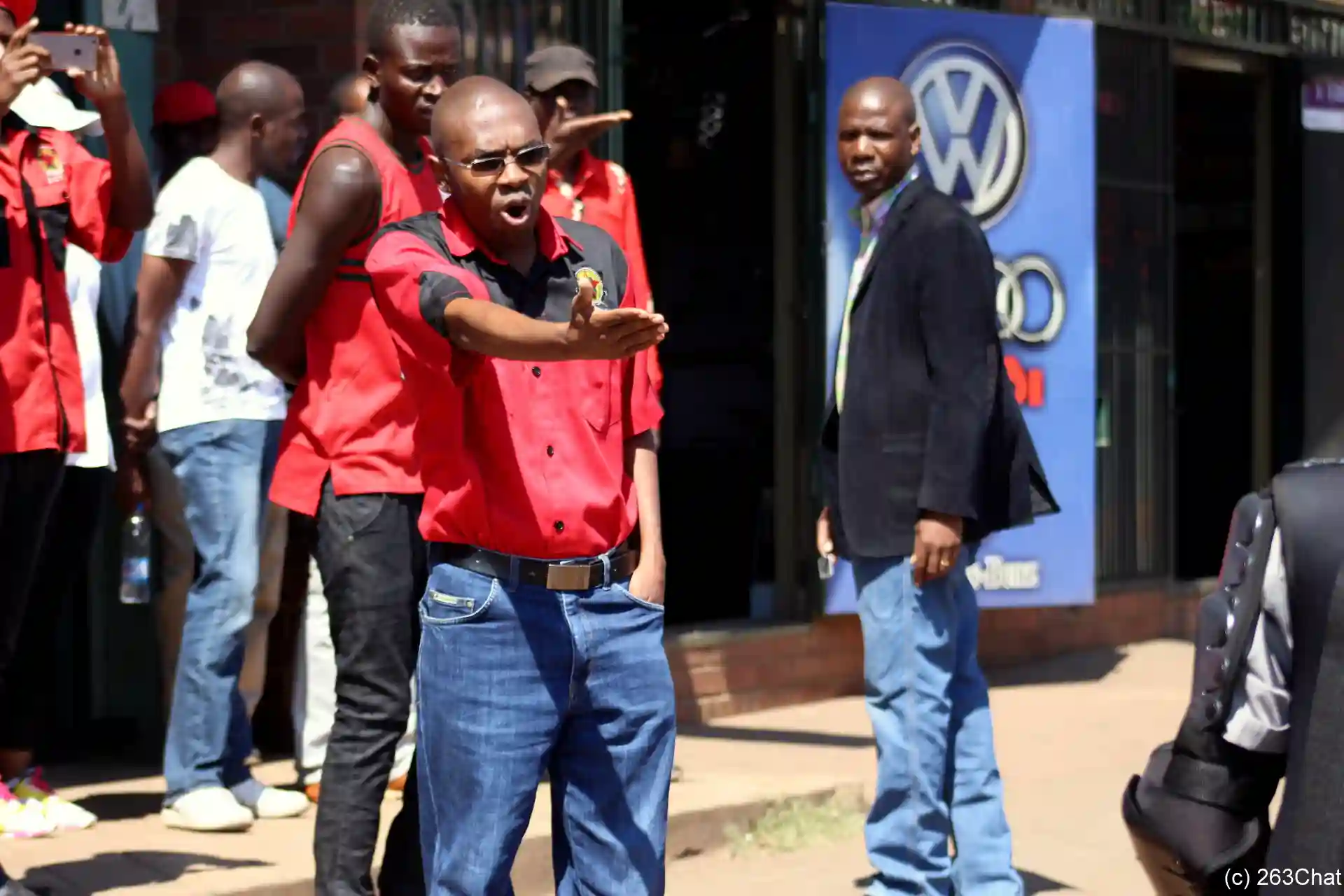 'Policemen' Attempt To Force Union Boss's Relatives Into Vehicle - ZCTU President