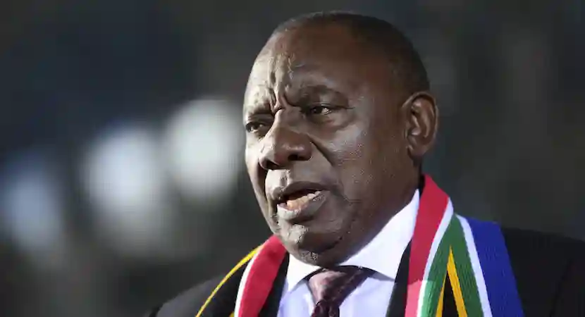 Ramaphosa Booed At Mugabe Funeral... Apologises For Xenophobia