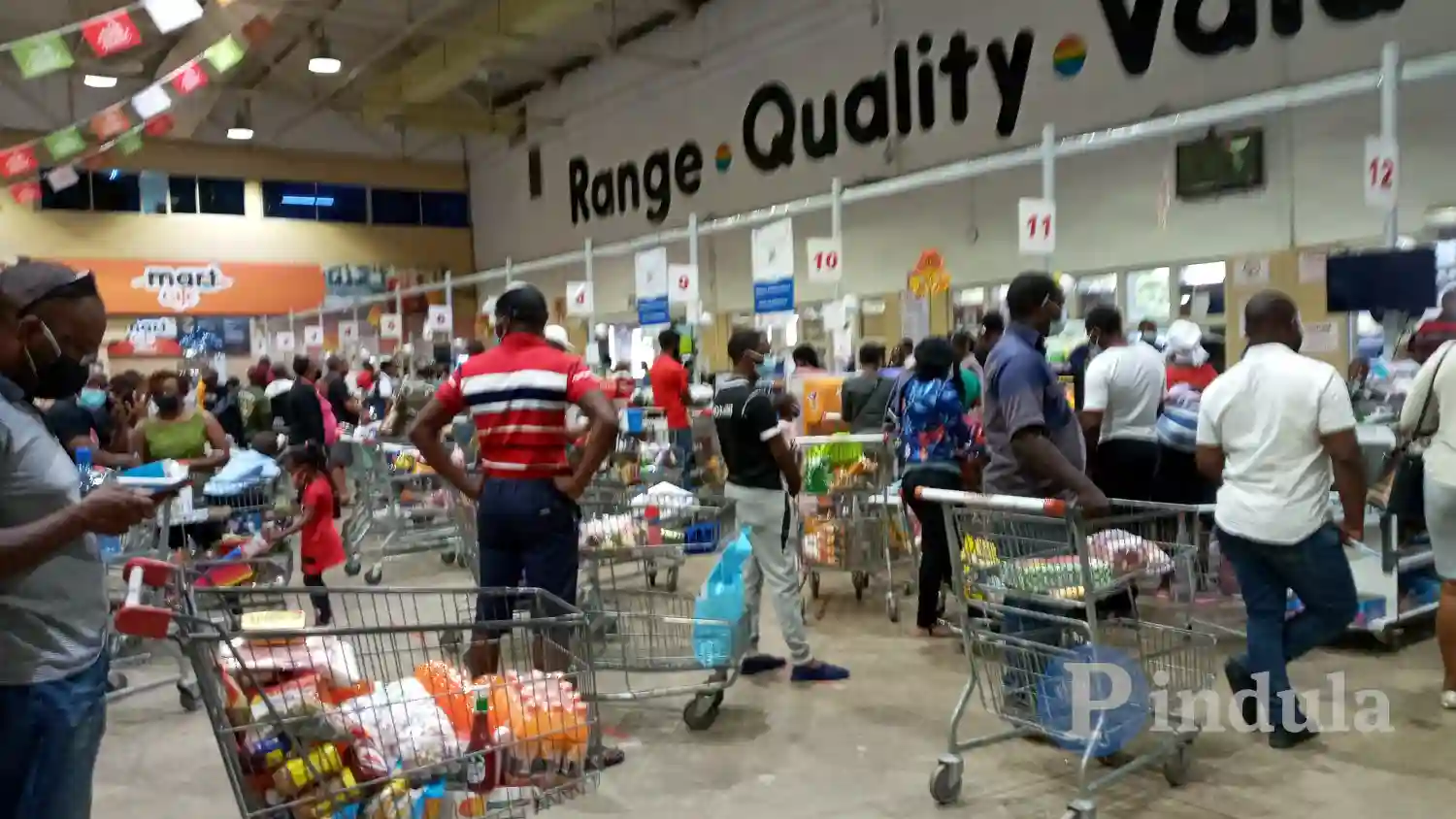 Retail Giants In Zimbabwe Face Collapse Without Exchange Rate Reforms