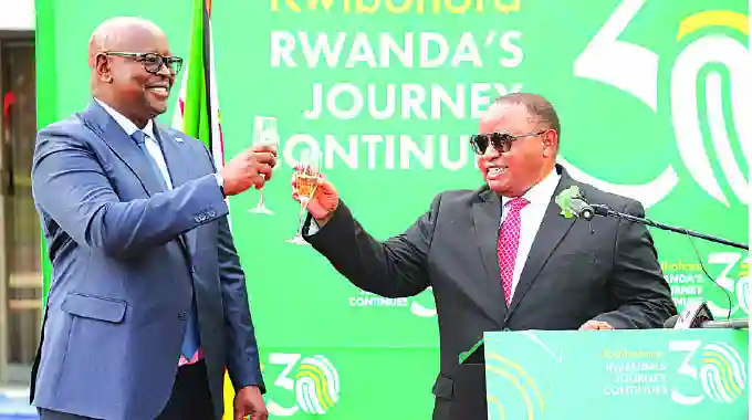 Rwanda Donates 1 000 Tonnes Of Maize To Zimbabwe