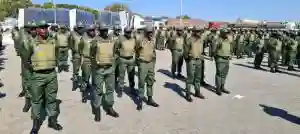 South Africa Deploys 200 Fully Equipped Guards To The Beitbridge Border Post