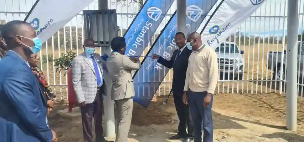 Stanbic Bank Donates A Solar-powered Borehole And A 10K Litre Tank To A Hospital In Wedza