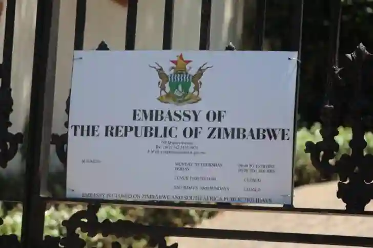 Thousands Of Zimbabweans In South Africa Reportedly Ask To Be Repatriated