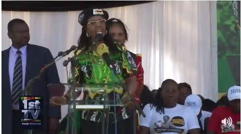 Video: Grace Mugabe Angry After Being Booed by Hired Crowd