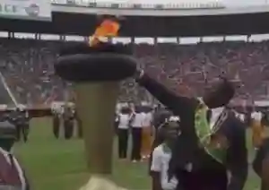 Video: President Emmerson Mnangagwa Lights The Independence Day Flame #Zim38
