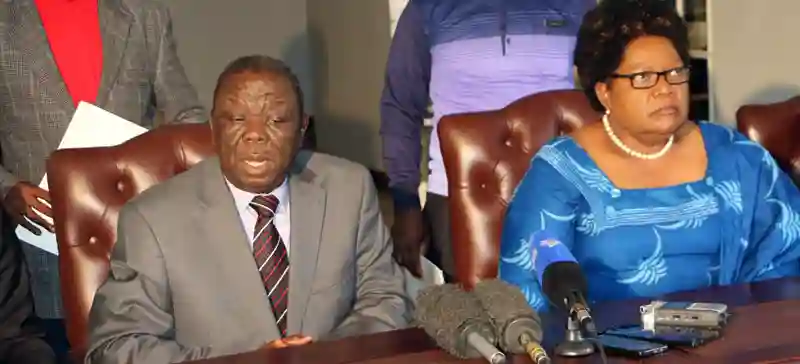 Video: Signing of MoU between Morgan Tsvangirai and Joice Mujuru