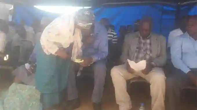 VP Mohadi Breaks Down At The Burial Of His Nephew