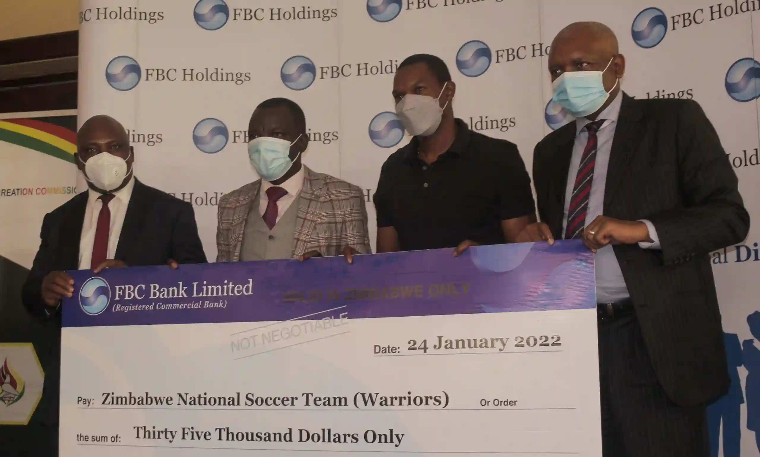 Warriors Receive US$35 000 From FBC Bank