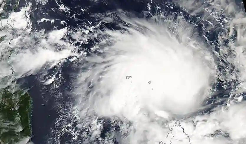 WATCH: Cyclone Kenneth Makes Landfall In Mozambique