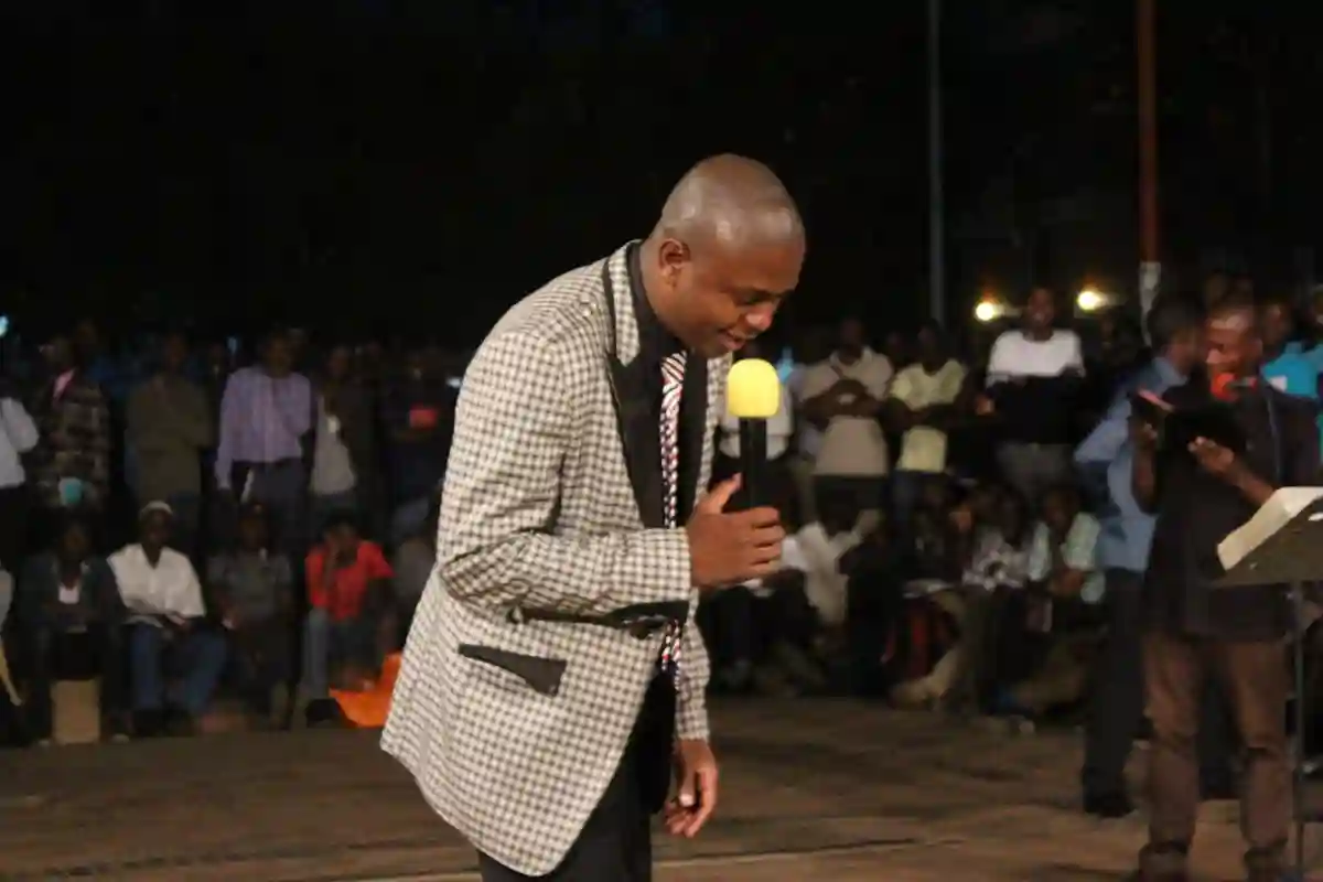 WATCH: "Zimbabwe To Enter A Very Difficult Moment" Apostle Chiwenga