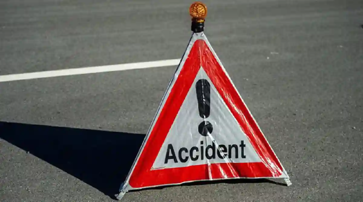 Woman Dies, Five Injured After CAG Bus Ploughs Into Kombi