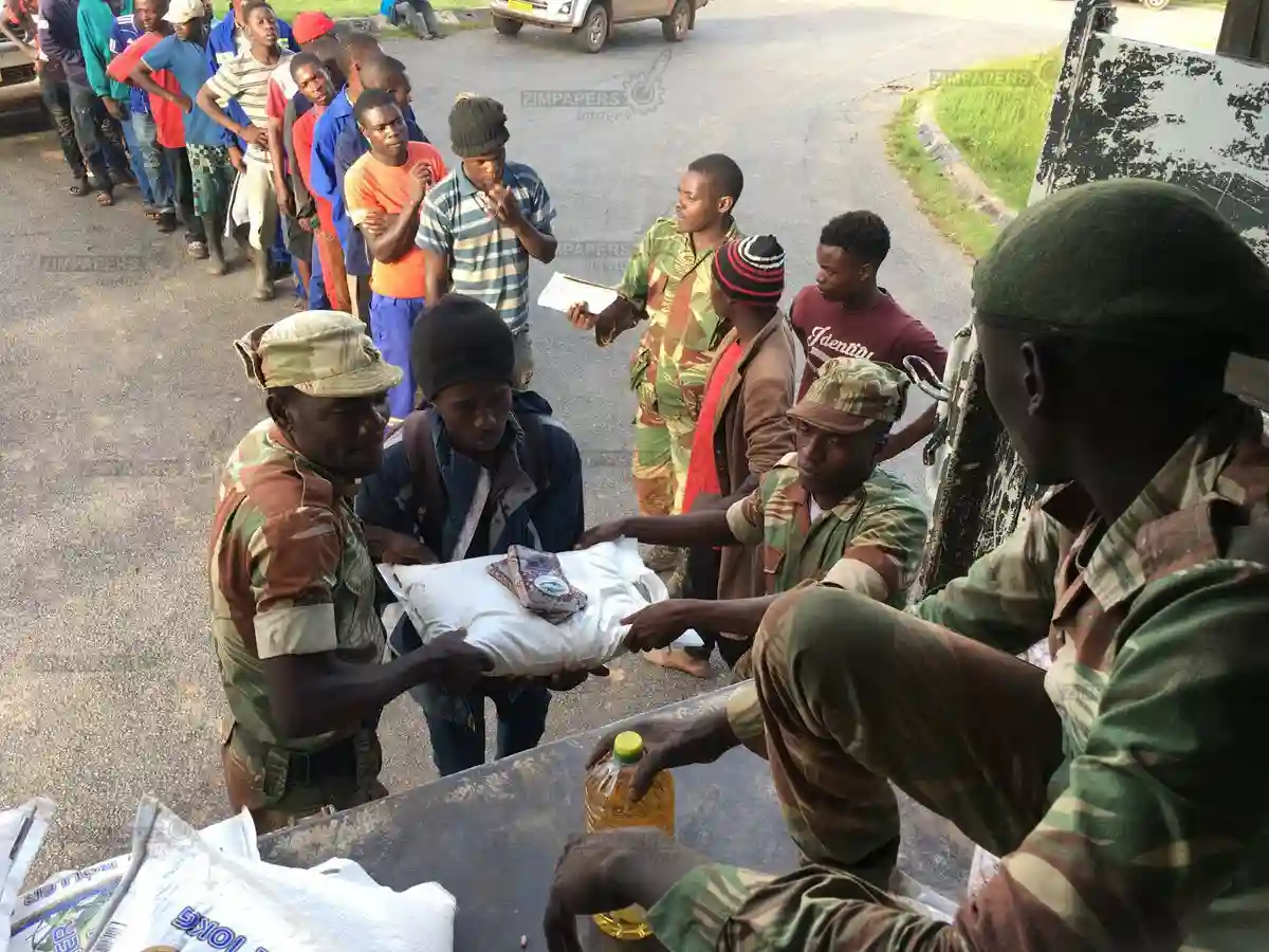 Zim Military Praised For Role In Cyclone Idai Rescue Efforts