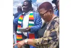 Zimbabweans Sympathetic To MDC-A React To Khupe Changing MDC-T Party Name To MDC Alliance
