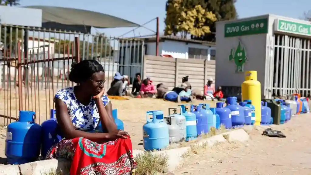 Zimbabwe's Urban Dwellers Struggle To Cope With Prolonged Electricity Cuts